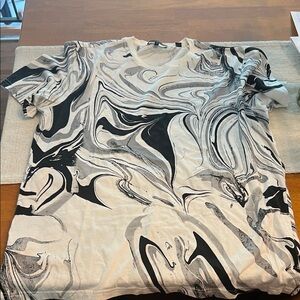 Ted Baker London Black and White Swirl Short Sleeve Tee